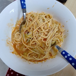 白菜タマネギトマトパスタ